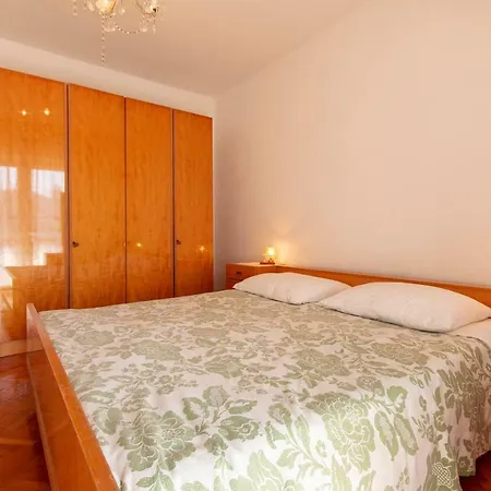 Διαμέρισμα Irena's Place A2