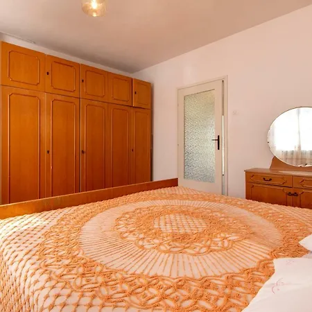 Διαμέρισμα Irena's Place A2 *