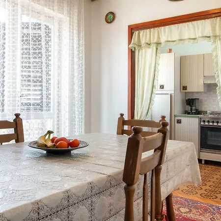Apartment Irena's Place A2