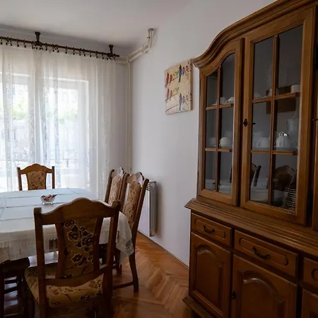 Irena's Place A2 Rovinj