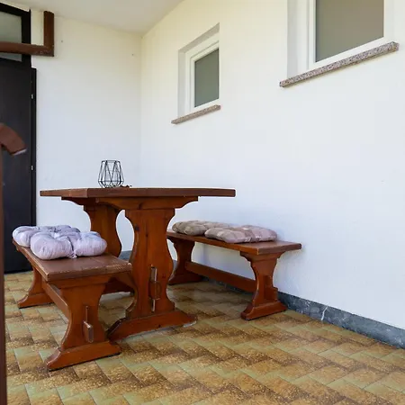 Apartment Irena's Place A2